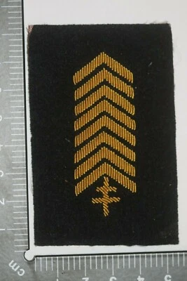 WWII FREE FRENCH RESISTANCE 8 BAR SERVICE BADGE BULLION WIRE CROSS LORRAINE COPY - Image 1 of 2