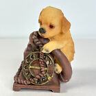 Figurine Resin Dog avec Téléphone Vintage