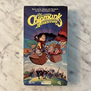 The Chipmunk Adventure VHS (Lorimar, 1987) Cartoon 1st Edition Rare Slipcover - Foto 1 di 7
