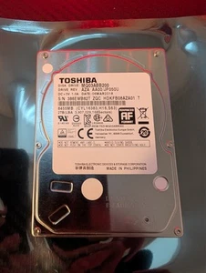 Toshiba MQ03ABB200 2TB 5400RPM 16MB 15mm SATA 6Gb/s 2.5" HDD - Larger than 2.5" - Afbeelding 1 van 3