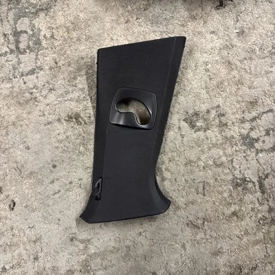 BMW 528I 535I 550I F10 OEM 11-15 LADO DERECHO PASAJERO SUPERIOR B PILAR EMBELLECEDOR CUBIERTA Foto 1 de 2