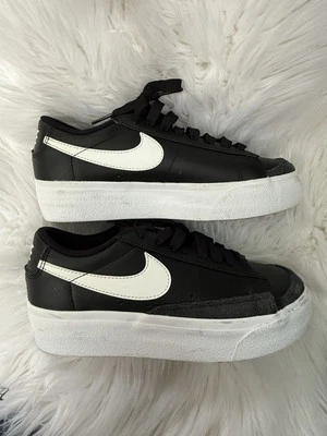 Size 5.5 - Nike Blazer Platform Low Black White W - Image 1 of 4