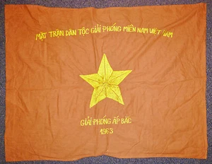 Vietcong - VC Victory Flag - Battle of Ap Bac - 1963, NLF - Vietnam War - F.153 - Bild 1 von 7