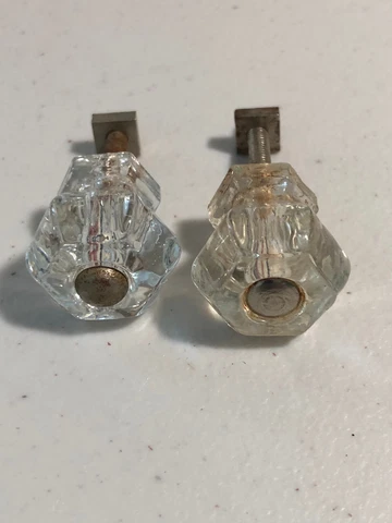 OLD VINTAGE PAIR OF SOLID GLASS DRAWER KNOBS PULLS HANDLES Cover