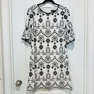 JAX Black Label White & Black Embroidered Eyelet Shift Dress Bell Sleeve Size 8 - Image 1 of 4