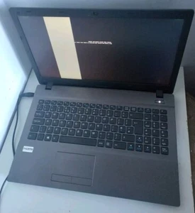 Clevo W550SU 15.6" Laptop. Intel i5, 8GB RAM. Faulty Screen. Spares or Repair - Picture 1 of 8