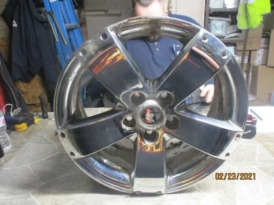 🥇 Llanta SUZUKI GRAND VITARA 2007-2009 STOCK 17x7 5 tacos 5-1/2" 5 radios OEM Foto 1 de 4