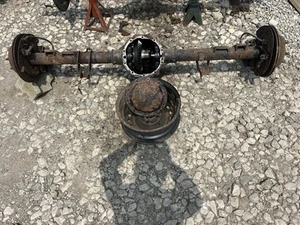 99-05 Chevy Silverado GMC Sierra 1500 REAR AXLE DIFFERENTIAL 10 Bolt 6 Lug 3.73 - Picture 1 of 11