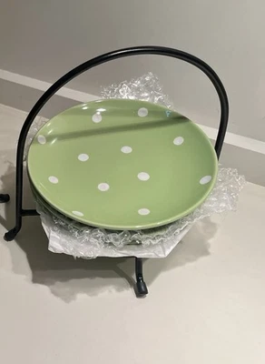 Artículos para el hogar exclusivos con 4 platos de postre de 6” Poka Dot verde con soporte de metal Foto 1 de 4