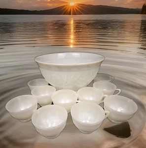 Base perforadora de vidrio de leche blanco Anchor Hocking 10 tazas vintage - Imagen 1 de 8