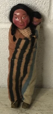 Винтажная кукла 10 дюймов Skookum Bully Good Native American Indian переноска папуас США - Изображение 1 из 4