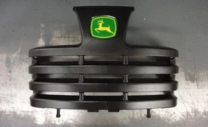 John Deere Genuine OEM Grille AM129766 X465 x485 X575 X595 X700 X720 X728 X740 - Picture 1 of 1