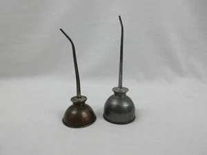 VINTAGE MINIATUR KLEINE TASCHE DAUMENPRESSE METALL ÖLDOSE 2ER SET - Bild 1 von 5