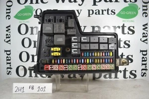 56045433AD Dodge RAM 2500 2002-03 Integrated Power DISTRIBUTION FuseBox 2H1 101 - Picture 1 of 3