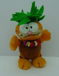 Rare Vintage Garfield Dakin Hawaiian Pineapple Plush Toy - Picture 1 of 2