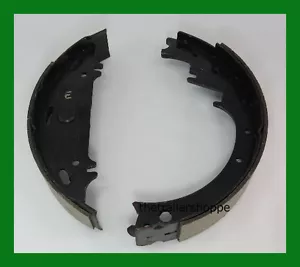 Kit de revestimiento y zapatilla de freno de respaldo gratuito de remolque 12"" X 2"" para ejes 6K y 7K izquierda - Imagen 1 de 2