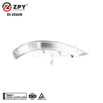 ZPY New Right Mirror Turn Signal Indicator For VW TOUAREG 7L6 949 102C - Image 1 of 4
