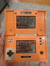 Nintendo Game & Watch Donkey Kong DK-52 (1982) &ndash;TESTED / BROKEN LATCH