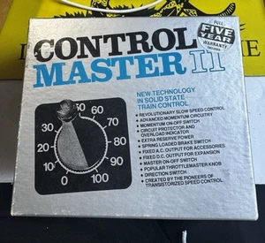 MRC Control Master II per alimentare treni elettrici NOS - Foto 1 di 11