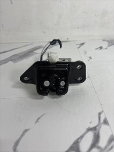 2011 - 2020 Dodge Journey Trunk Latch Liftgate Lock Actuator - Picture 1 of 8
