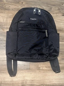 BAGGALLINI Vacation Anti-Theft Nylon Small Backpack Black Travel NWOT Excellent - Picture 1 of 5