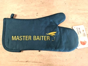 NWT Oven Mitt MASTER BAITER Humor Funny Fishing Dad Father's Day Sports Gag Gift - Picture 1 of 2