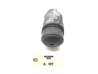 Carcasa de filtro de aceite de motor Jaguar XF 2016-2020 3,0 L V6 OEM. Foto 1 de 4