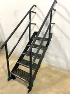 Stahltreppe Industrietreppe Außentreppe Treppe 120cm Geschosshöhe 48201 - Bild 1 von 14