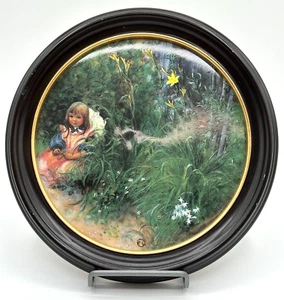 Royal Copenhagen "Brita en la cama de flores" No. Pintura/placa de coleccionista 9/9500 - Imagen 1 de 4