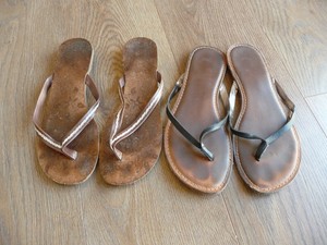 gap sandals uk