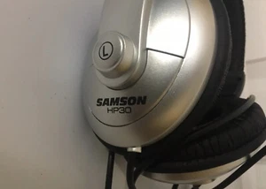 Samson HP30 Universal Stereo Wired Headphones Silver - Picture 1 of 5