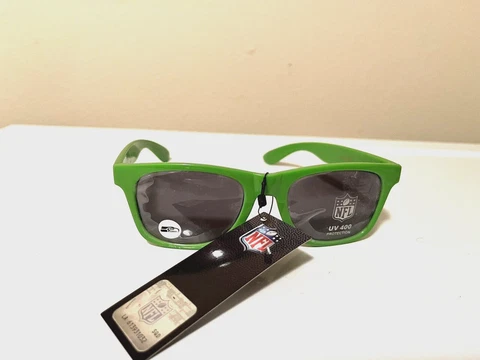 SEATTLE SEAHAWKS GREEN SUNGLASSES (BRAND NEW WITH TAG!) Cover