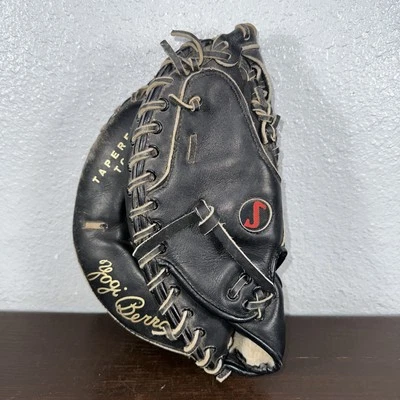 Spalding Yogi Berra 42-496 Baseball Mitt LH Stadium Series Model Black - Image 1 of 4