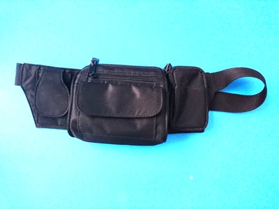 PACK RIÑONERA AJUSTABLE NEGRA CINTURA con 3 bolsillos con cremallera y 2 bolsillos sin cremallera Foto 1 de 4