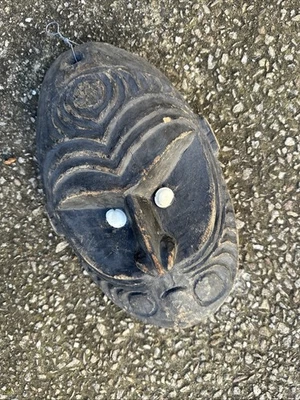 Old Mask from Papua New Guinea Ancestor Spirit - image 1 of 4