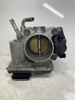 Honda Civic 2006-2011 carrocería del acelerador OEM Foto 1 de 4