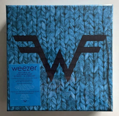 Weezer Blue Album Deluxe 30th Anniversary 3x CD 602465730999 gebraucht 1x gehört - Bild 1 von 2