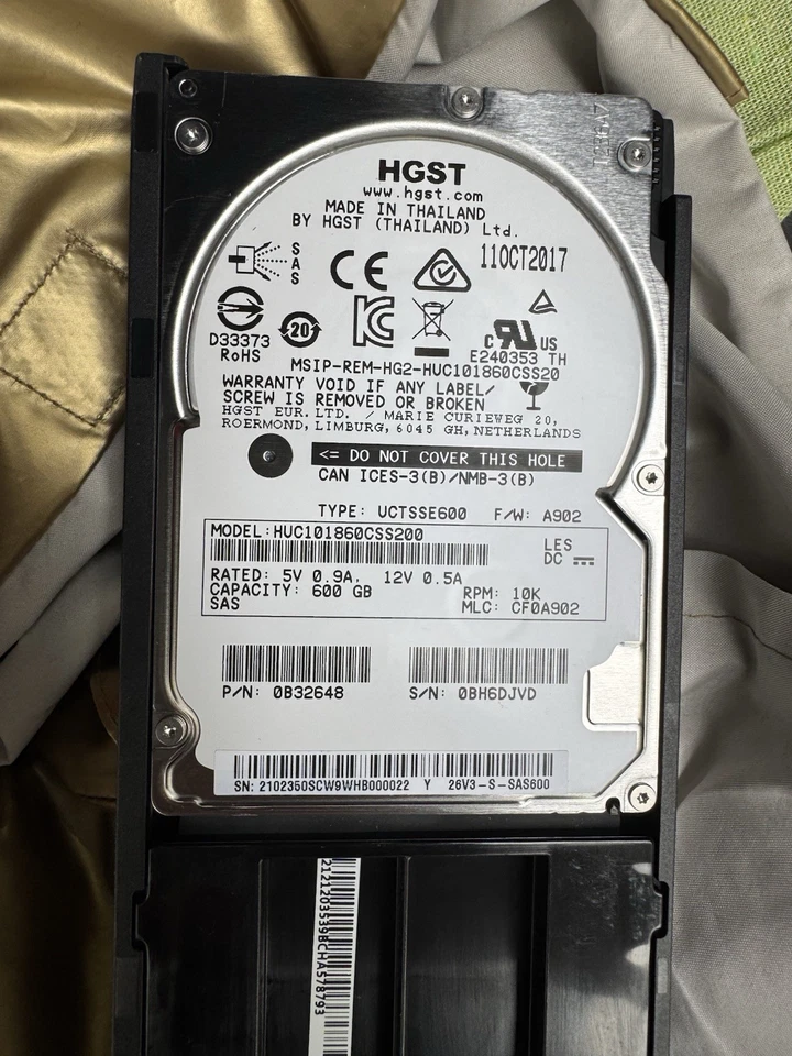 5 Disk Hgst Huc101860css200 600gn SAS 10000 RPM 2.5 Pollici - Immagine 1 di 1