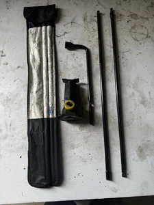 98-02 Ram 1500 Spare Tire Tool Kit With Jack OEM 52020332AC - Picture 1 of 4