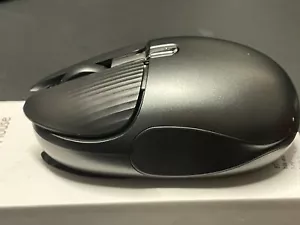 WM004 Rabbit Dual Mode Bluetooth and 2.4G Wireless Mouse - Picture 1 of 5