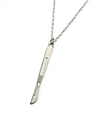 Collar con dije de hoja colgante médico imitación 20" cadena médico enfermera Foto 1 de 4