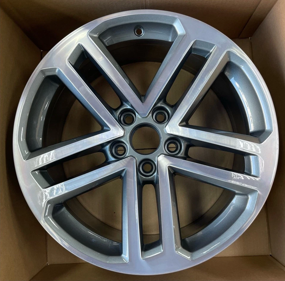 2017 2018 2019 2020 Audi A3 S3 18x8 Factory OEM Rim 59021 8V0601025DG - Image 1 of 1