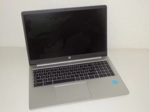 HP ChromeBook 15a-na0003sf Intel N4120, 4 GB Ram 64 GB EMMc, 15,6" pollici FHD difettoso - Foto 1 di 7