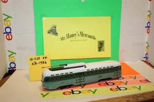 Corgi Classic Los Angeles MTA PCC STREETCAR #3165 Maßstab 1:50 - Bild 1 von 6