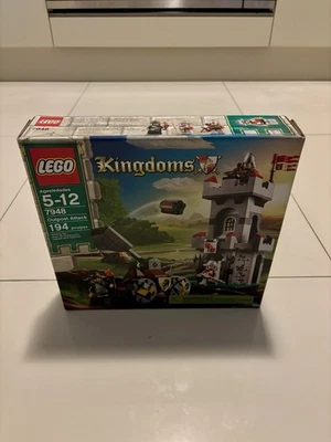 LEGO Castle: Outpost Attack (7948). Retired set. Rare Product. Short Lifespan. - Image 1 of 4