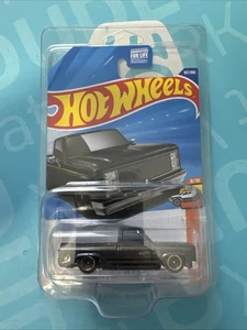 NEW Hot Wheels 2025 83’ Chevy Silverado Black & Gray Q Case W/ Protector - Picture 1 of 2