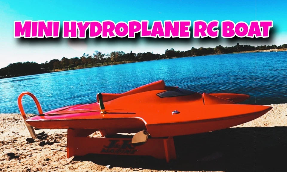HYDROPLANE RC BOATS MADE IS USA 🇺🇸 FREE SHIPPING IN USA ALMOST READY TO RUN  - Image 1 of 4