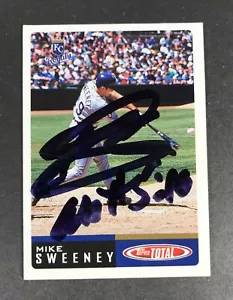 2002 Topps Total MIKE SWEENEY #330 Signed Auto ROYALS - Picture 1 of 14