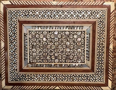 古董镶嵌珍珠母盒 — 第 1/4 张图片