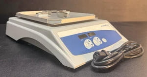 VWR 12620-926, Mikroplattenschüttler, 100-1200RPM, 120V 25W 50/60Hz, getestet funktioniert - Bild 1 von 7
